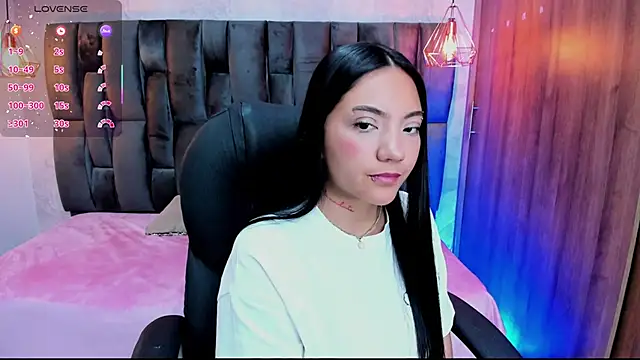 Snapshot of miichael_black chatting on February 6, 2026, 10:35 pm miichael black online show from February 6, 2026, 10:35 pm