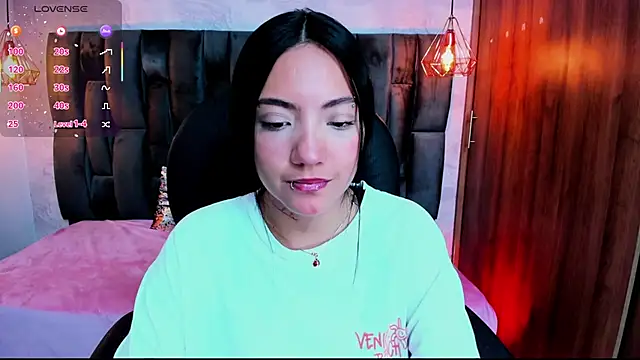 Snapshot of miichael_black chatting on February 10, 2026, 9:52 pm miichael black online show from February 10, 2026, 9:52 pm