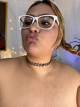 Snapshot of AshleyVXo chatting on July 9, 2026, 3:21 am AshleyVXo online show from July 9, 2026, 3:21 am
