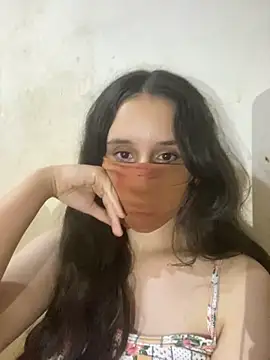 Snapshot of Chahrazad66 chatting on November 7, 2025, 11:49 pm Chahrazad66 online show from November 7, 2025, 11:49 pm