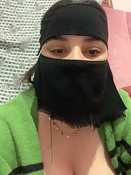 Snapshot of Miss-Soka chatting on January 28, 2025, 6:49 am Miss-Soka online show from January 28, 2025, 6:49 am