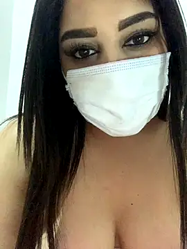 Miss-Soka online show from November 17, 2025, 1:00 am