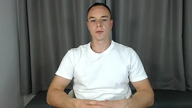 Snapshot of heilgarbest chatting on December 3, 2025, 11:52 am heilgarbest online show from December 3, 2025, 11:52 am