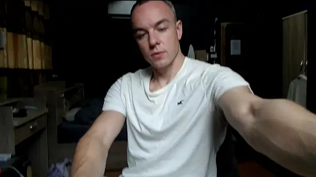 Snapshot of heilgarbest chatting on May 22, 2026, 10:21 am heilgarbest online show from May 22, 2026, 10:21 am