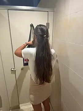 lean lie8 online show from April 10, 2026, 1:44 am