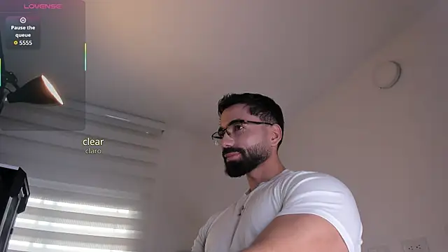 Snapshot of edrick_walton1 chatting on April 14, 2026, 12:00 pm edrick walton1 online show from April 14, 2026, 12:00 pm