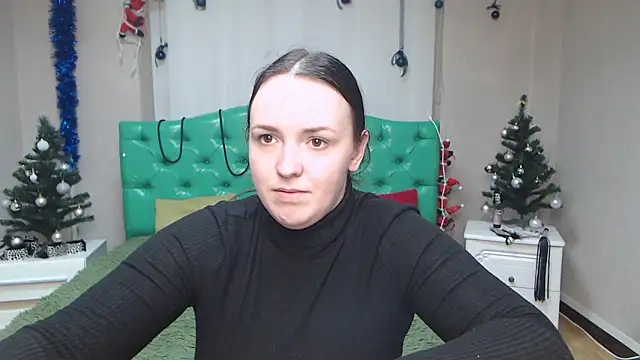 IsabelBlackberry online show from January 5, 2025, 3:23 pm