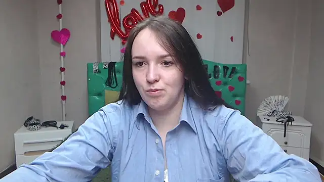 IsabelBlackberry online show from October 17, 2025, 5:10 am