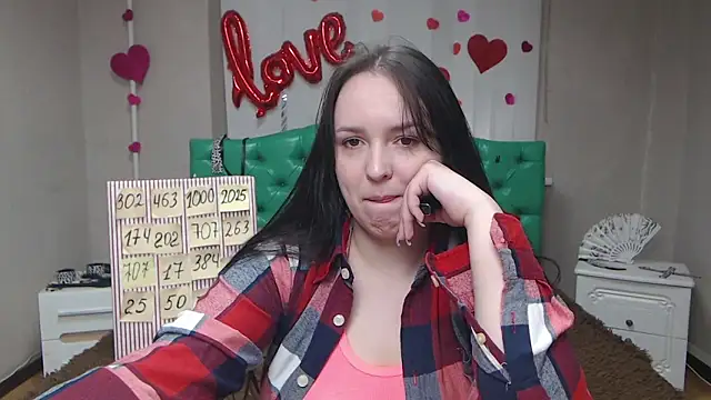 IsabelBlackberry online show from March 17, 2026, 6:28 am