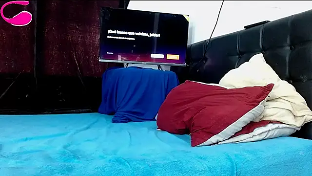 Snapshot of Deleon1995 chatting on December 4, 2024, 5:22 pm Deleon1995 online show from December 4, 2024, 5:22 pm