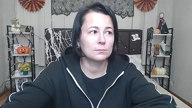 MarieSho online show from November 12, 2025, 6:08 pm