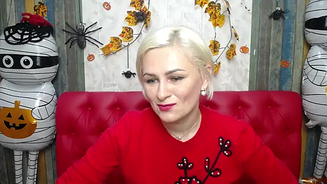 OliviaHorst online show from November 12, 2025, 6:25 am