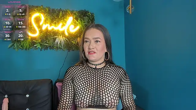 celestelewis online show from December 4, 2025, 7:44 pm