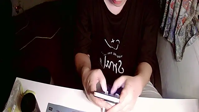 Snapshot of ZYN__0322 chatting on March 12, 2025, 12:04 pm ZYN 0322 online show from March 12, 2025, 12:04 pm