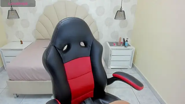 Snapshot of TATIGOLD2 chatting on January 15, 2026, 7:17 pm TATIGOLD2 online show from January 15, 2026, 7:17 pm