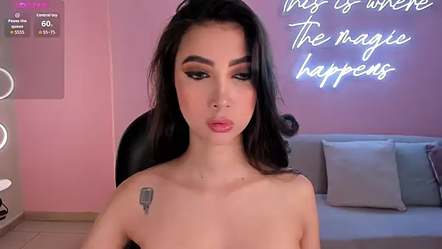 ValeriaVelvet online show from February 11, 2026, 12:32 pm