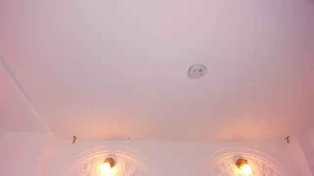 ValeriaVelvet online show from April 13, 2026, 12:10 pm