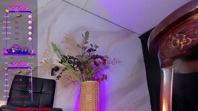 Karla-Ebony online show from October 11, 2025, 1:53 pm