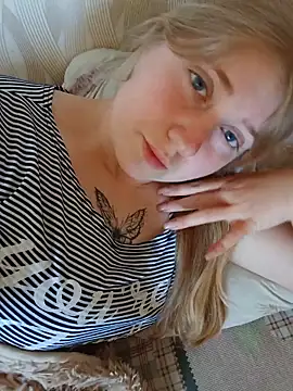 Snapshot of AnastasiaSky19 chatting on May 24, 2026, 6:40 am AnastasiaSky19 online show from May 24, 2026, 6:40 am