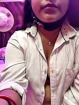Snapshot of nisha_baby2 chatting on April 26, 2026, 10:13 am nisha baby2 online show from April 26, 2026, 10:13 am