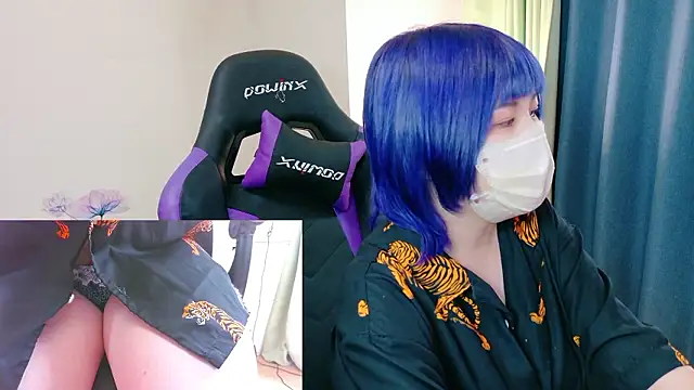 Snapshot of hazuki_8008 chatting on October 3, 2025, 4:20 am hazuki 8008 online show from October 3, 2025, 4:20 am