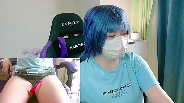 Snapshot of hazuki_8008 chatting on October 15, 2025, 3:39 am hazuki 8008 online show from October 15, 2025, 3:39 am