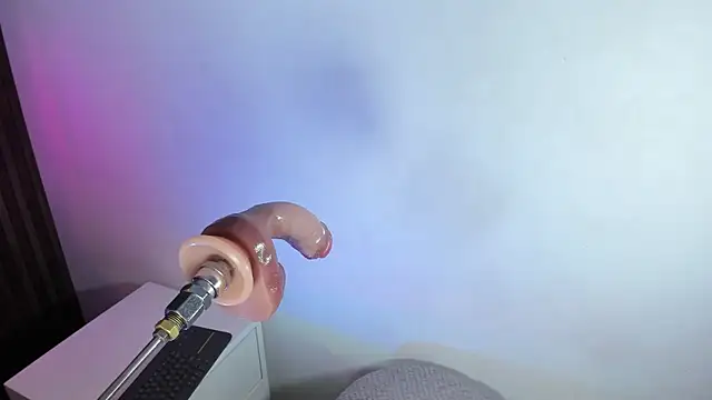 baby naughty1  online show from September 13, 2025, 3:23 pm