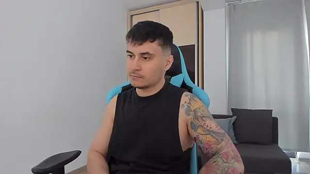 MatMalonne online show from March 19, 2025, 1:51 pm