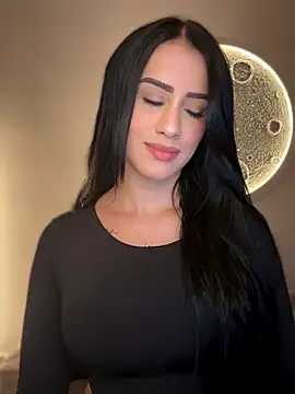 Snapshot of SarahhSmitth1 chatting on October 24, 2025, 11:12 pm SarahhSmitth1 online show from October 24, 2025, 11:12 pm