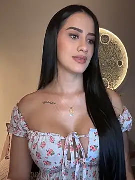 Snapshot of SarahhSmitth1 chatting on November 26, 2025, 4:41 pm SarahhSmitth1 online show from November 26, 2025, 4:41 pm