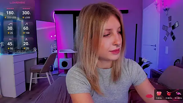 lilyvibe online show from December 3, 2024, 4:50 pm
