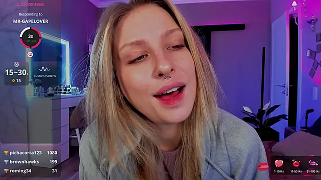 lilyvibe online show from December 8, 2024, 8:15 pm