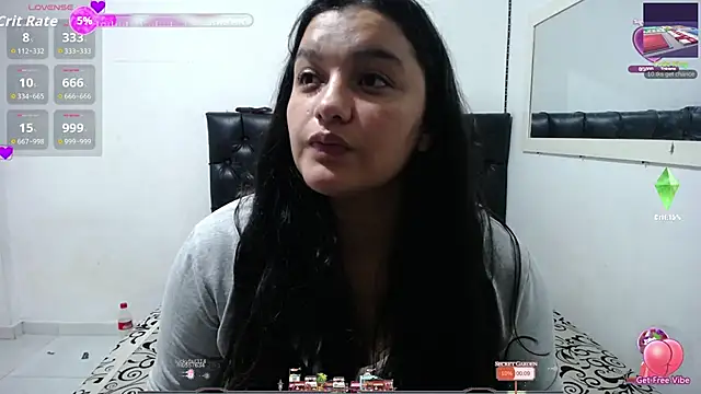 Laurenkenner  online show from November 12, 2025, 6:52 pm