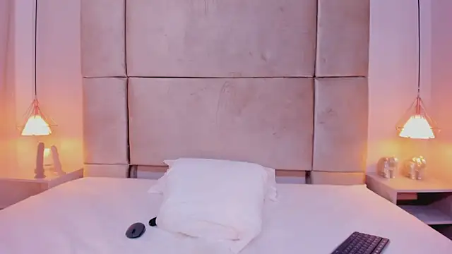 Snapshot of miamiller69 chatting on January 15, 2025, 7:26 am miamiller69 online show from January 15, 2025, 7:26 am