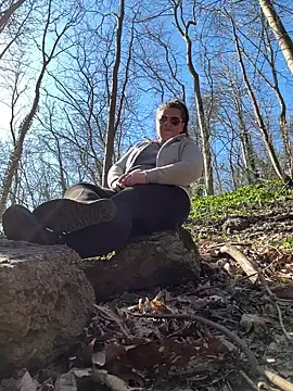 Snapshot of perfectly69 chatting on March 19, 2025, 10:11 am perfectly69 online show from March 19, 2025, 10:11 am