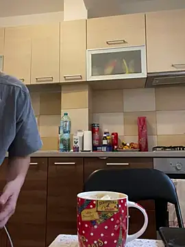 Snapshot of Daisyforyou chatting on December 22, 2024, 6:49 am Daisyforyou online show from December 22, 2024, 6:49 am