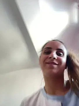 Snapshot of Daisyforyou chatting on February 23, 2025, 11:11 am Daisyforyou online show from February 23, 2025, 11:11 am