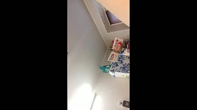 BISEXGOOD777 online show from December 17, 2025, 9:04 am