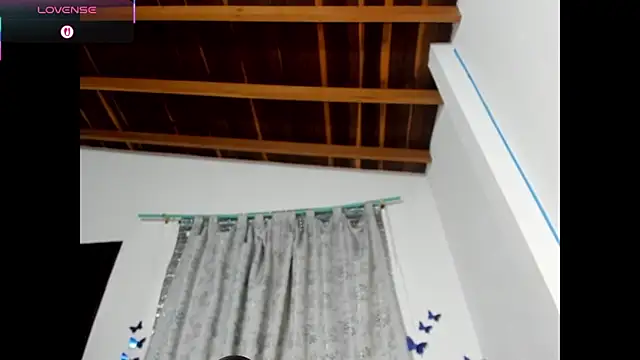 Laila Laly online show from April 4, 2026, 4:26 pm