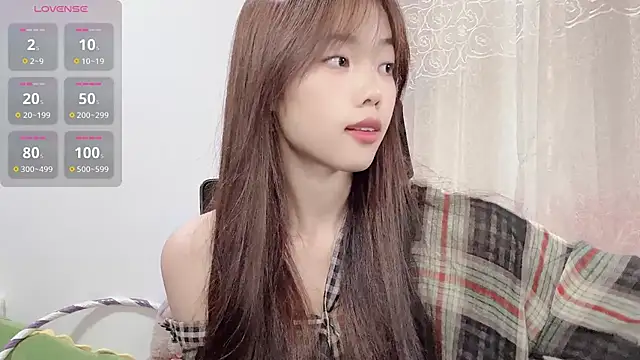 Lvy--v online show from November 27, 2025, 11:51 pm