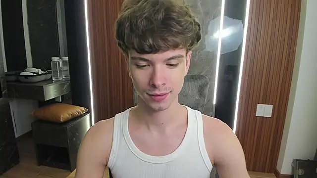 calvin love you online show from May 17, 2026, 5:20 pm