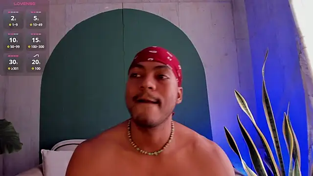 Snapshot of noah_jones__ chatting on November 28, 2025, 5:26 pm noah jones online show from November 28, 2025, 5:26 pm