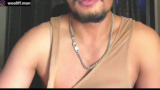 Snapshot of dickpois0n chatting on December 23, 2024, 6:27 pm dickpois0n online show from December 23, 2024, 6:27 pm