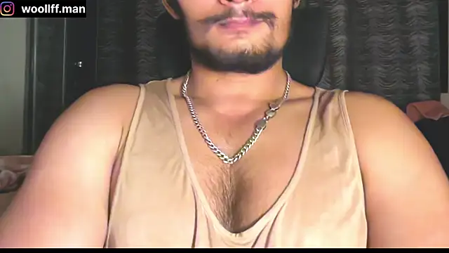 Snapshot of dickpois0n chatting on December 25, 2024, 6:30 pm dickpois0n online show from December 25, 2024, 6:30 pm