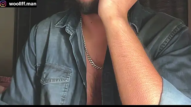 Snapshot of dickpois0n chatting on December 27, 2024, 6:42 pm dickpois0n online show from December 27, 2024, 6:42 pm