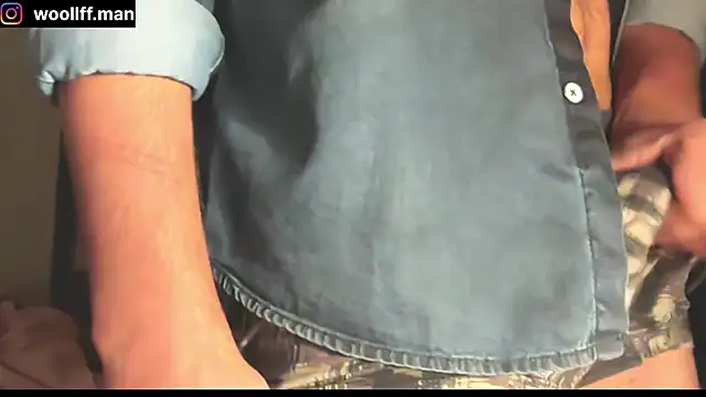 Snapshot of dickpois0n chatting on January 18, 2025, 7:15 pm dickpois0n online show from January 18, 2025, 7:15 pm