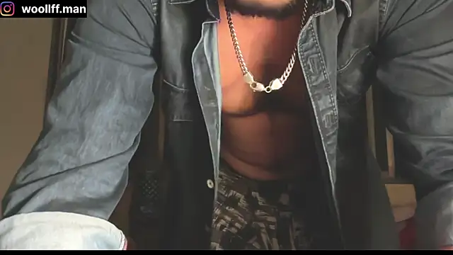 Snapshot of dickpois0n chatting on January 20, 2025, 7:14 pm dickpois0n online show from January 20, 2025, 7:14 pm