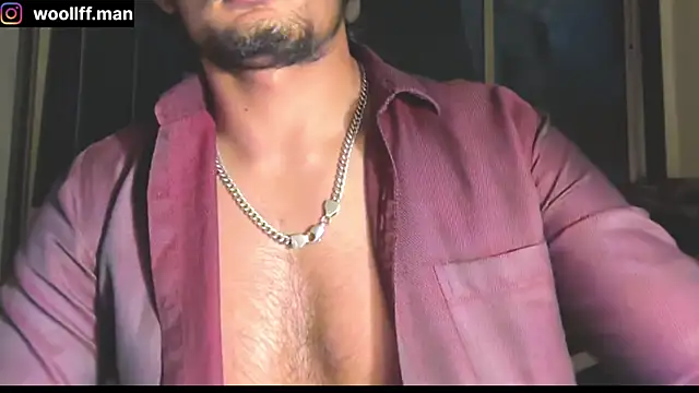 Snapshot of dickpois0n chatting on February 7, 2025, 6:24 pm dickpois0n online show from February 7, 2025, 6:24 pm