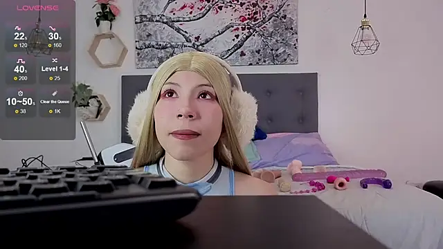 avans 15 online show from September 13, 2025, 8:19 pm