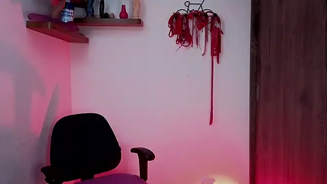 avans 15 online show from November 28, 2025, 11:51 pm